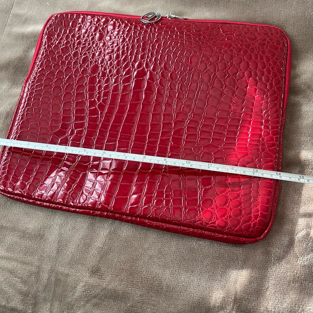 Red Leather Laptop Sleeve Case - Picture 10 of 12